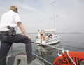 Zum Start der Saison wollen die Wasserschutzpolizeien an der Küste verstärkt Segler kontrollieren
