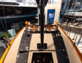Sheer and clear. The hatches on deck are flush-mounted. The rail for the self-tacking jib is standard. An overlapping genoa with centreboard adjustments on deck is available on request.