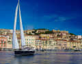 The photo that should never have been taken. The charter yacht under sail in the harbour of Portoferraio