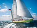 The "Germania VI" is travelling without financial worries, as it is operated by the Krupp Foundation. However, such a construction is rather the exception