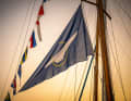 Allgegenwärtig: die Flagge des Freundeskreises Klassische Yachten