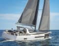 Obwohl die Jeannau Yachts 55 doppelt so groß ist wie die Merry Fisher, lassen sich die CO²-Äquivalente für Bau und Nutzung durchaus vergleichen - auch wenn sie stark voneinander abweichen
