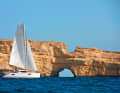 If you don't want to sail on land or on the water in Germany in winter, you should look at the dream areas in the south instead