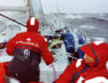 Härtetest: Früher wie heute müssen Crews auf hoher See den Elementen trotzen. 1989 hatte das den Seglerinnen kaum jemand zugetraut