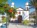 2 The church is located in the beautiful fishing village of Nieves. There are old salt pans for swimming nearby