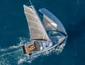 A clear commitment: The construction is unconditionally designed to maximise volume. The bird's eye view emphasises the corpulent foredeck