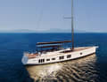 Humphreys Yacht Design a conçu l'Oyster 805.