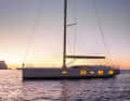Les grandes fenêtres de la coque et de la superstructure laissent entrer beaucoup de lumière naturelle dans l'intérieur et garantissent les meilleures vues. | Rendering : Oyster Yachts