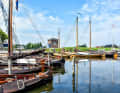 Pendant des siècles, ils ont navigué sur les eaux côtières peu profondes du Zuiderzee : les traditionnels bateaux Botter.