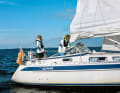 Sail handling: Set the sails, check the stance, reef on a trial basis and check whether the lines are correctly reeved and running smoothly. Are the labels on the cleats correct? Is everything running smoothly?