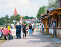 To the east of Rerik harbour, there is a small mile of stalls selling local produce and snacks. There are various restaurants and bars on the square behind the jetties, but the walk through the town is worthwhile