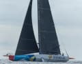 ... brach bei Simons “Groupe Dubreuil” der Mast