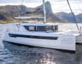 Large windows, high hulls, maximum volume. The Leopard 46 is also clearly designed for cosy touring sailing