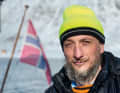 Norwegen-Fan Dave. Im Winter skippert er Skifahrer zu abgelegenen Pisten, im Sommer geht er Kurs Spitzbergen