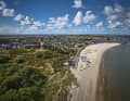 La pointe sud de l'île de Sylt avec ses dunes, ses vastes plages et le phare caractéristique de Hörnum.