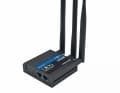 Teltonika RUT241: LTE-Industrierouter für den Festeinbau. Bietet mehrere W-Lan-Hotspots mit unterschiedlichen Berechtigungen oder Bandbreiten-Limitierung. Arbeitet auch als W-Lan Repeater und kann automatisch zwischen LTE und W-Lan wechseln. Schaltausgänge lassen sich per SMS steuern. Läuft direkt an 12 Volt. Preis: rund 160 Euro