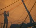 Il reporter di bordo Fore Hartout al lavoro su "Malizia - Seaexplorer".
