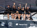 Una foto dell'allegro equipaggio di Malizia nella Ocean Race Europe.