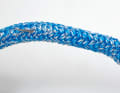 ... side and the stitch is only guided over one of the lower yarn strands. This means that the thread is no longer visible after tightening. Sew back and forth in this way. The ends of the ...