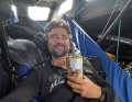 Boris Herrmann a bordo di "Malizia - Seaexplorer" durante una breve pausa pasto