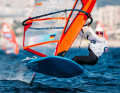 Windsurferin Theresa Steinlein ist bei ihrer Olympia-Premiere fürs Viertelfinale qualifiziert