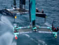 L'équipe américaine de SailGP est à la poursuite de l'équipe suisse Explora Journeys Swiss. Avant cette nouvelle confrontation sur le lac Léman, les Américains sont toutefois confrontés à de sérieux problèmes d'effectif.