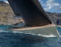 Une forte propulsion. Grand foc auto-vireur en standard, coque glissante de Javier Jaudenes