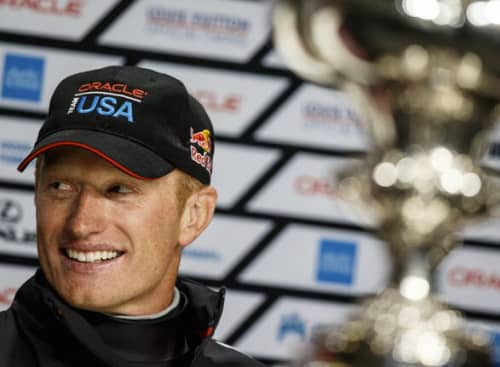   Freut sich auf "den Kampf unseres Lebens": Jimmy Spithill kämpft als Steuermann für das Oracle Team USA um den dritten Cup-Sieg in Folge