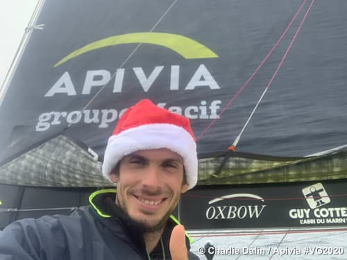   Zu Weihnachten wieder an die Spitze: ein frohes Fest für "Apivia"-Skipper Charlie Dalin