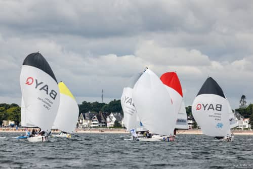   Die Rennen der Sailing Champions League werden auf der Media-Bahn ausgetragen und sind vom Land aus gut sichtbar