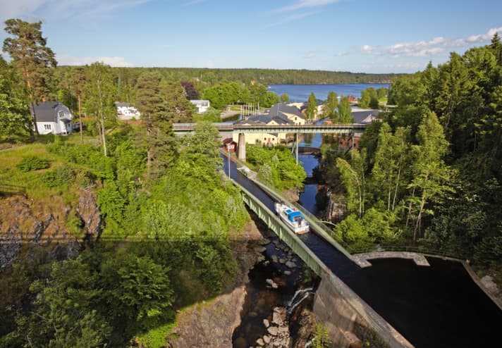   Dalsland kurz vor Mittsommer: auf Entdeckungstörn über die weiten Seen im Südwesten Schwedens, eines der schönsten Binnenreviere Europas