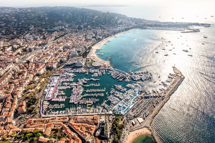 Messe in Cannes: Im Vieux Port westlich vom berühmten Strand der Croisette machen die Motoryachten fest, das Becken des 2,5 Kilometer entfernten Port Canto ist den Formaten mit Mast und Brokeryachten vorbehalten. | n.