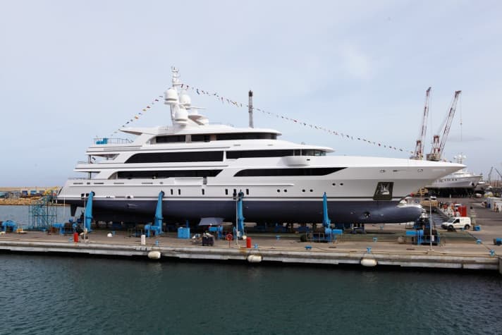 Benetti "Chocolat". | ".