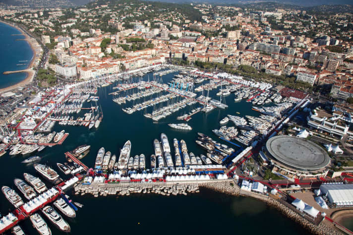 Der Vieux Port von Cannes | es