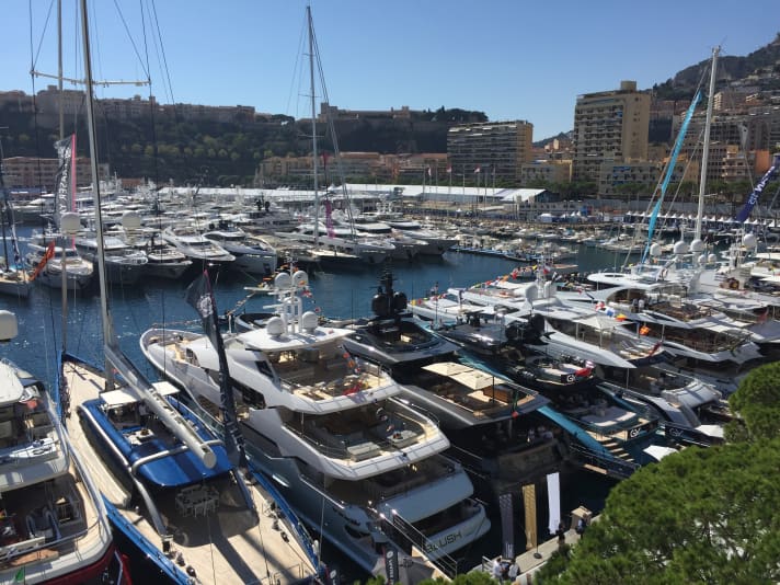 Eigner einer 55-Meter-Yacht müssen im Port Hercule in Monaco mit einem Tagespreis von 1074 Euro rechnen. Platz 9 im Ranking der teuersten Marinas Europas. | s.