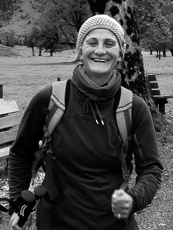   Anja Klotz hat seit ihrer Kindheit drei Leidenschaften: Wasser, Sport und Sprache. Zusammen ergibt das Wassersport – am liebsten auf Wildwasser – und Reiseberichte.  