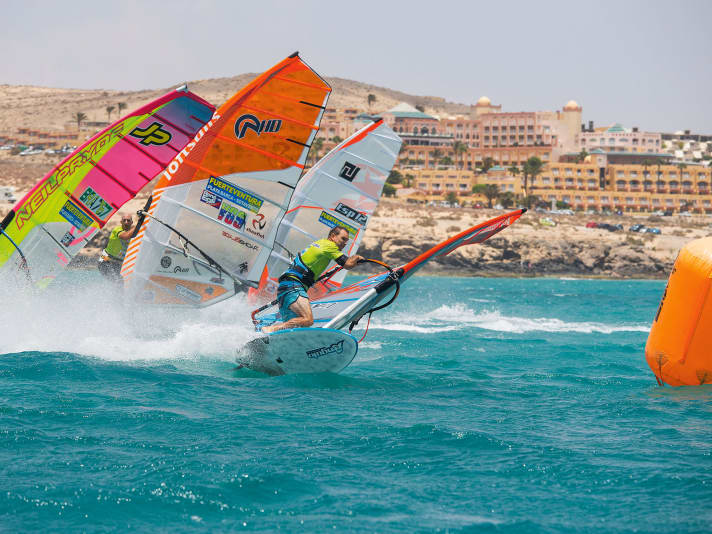 Zweifacher Weltmeister in der Welle und Platz sechs im Slalom im Jahr 2012.
