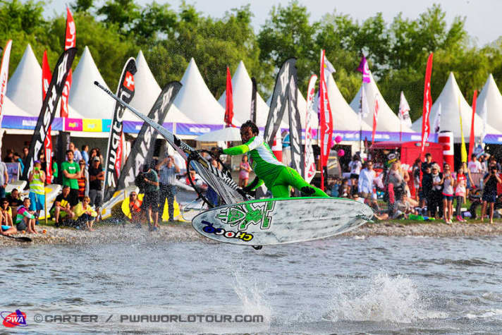   Highlight im Frühjahr – der Surf-Worldcup 
