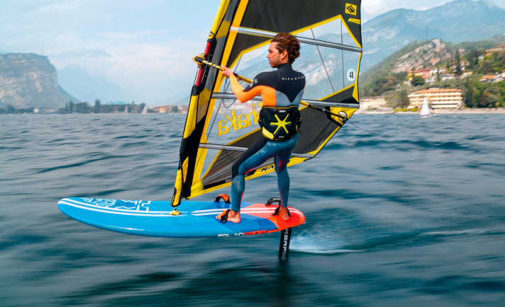   Starboard Foil 147 : Foil BIC : Tester Nicholas Slijk : Spot Torbole