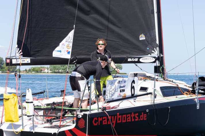   Rasmus Töpsch, Co-Initiator der Baltic 500, im Segeleinsatz 2020. Damals gelang die Durchführung – ebenfalls schon in fordernden Pandemie-Zeiten – vorbildlich
