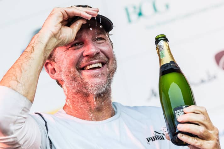   Glückliche Zeiten im Volvo Ocean Race: Da konnte Skipper Ken Read noch lachen. Nun hofft er als TV-Kommentator auf bessere Zeiten im America's Cup