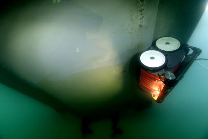   Hulltimo Reinigungsroboter: Eine von vielen weiteren Alternativen für ein sauberes Unterwasserschiff