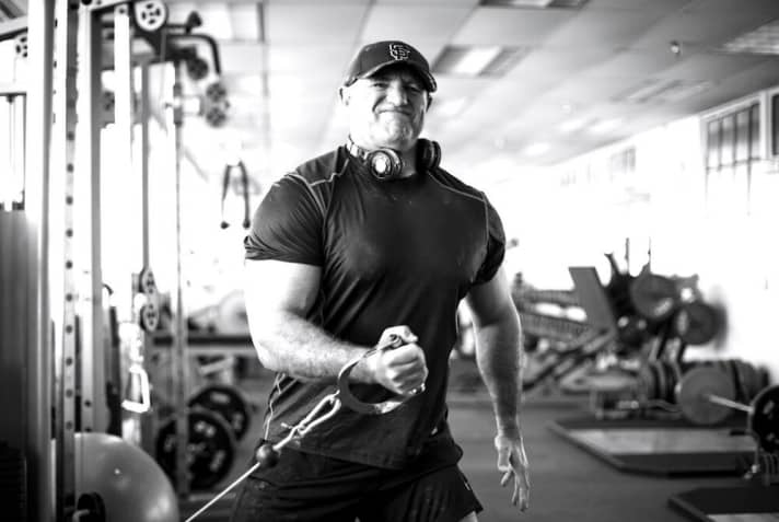   Pumping Iron: Artemis-Grinder Craig Monk im Kraftraum