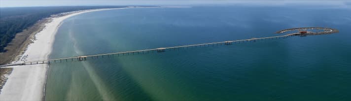   Die in Prerow nun geplante, 690 Meter lange Seebrücke samt Hafen 