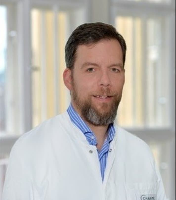   Dr. Claas Ulrich