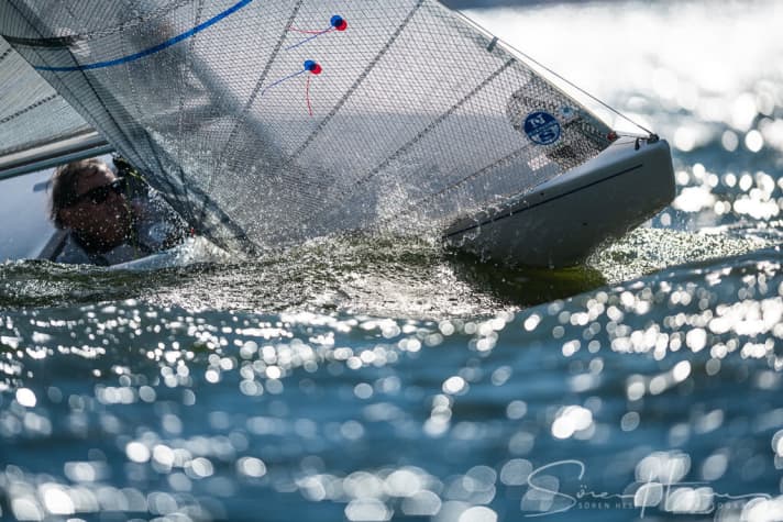   Bei Wind geht's zur Sache in der 2.4mR
