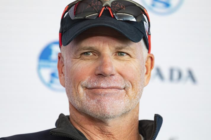   Verabschiedete sich als fairer Sportsmann von der Bühne des 36. America's Cup: US-Skipper Terry Hutchinson