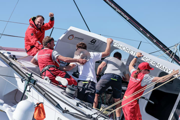   Da ist der erste Sieg im Ocean Race Europe gesichert: "Einstein" Skipper Robert Stanjek reckt die Faust nach oben