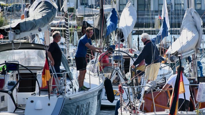   Eine gute Gemeinschaft: das Miteinander im Hafen von Nyborg machte den Teilnehmern schon vor den Starts viel Spaß