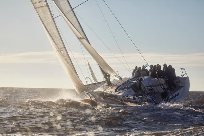   Führt nach der ersten Wettfahrt in ORCi 1: Ralf Lässigs "Xenia"